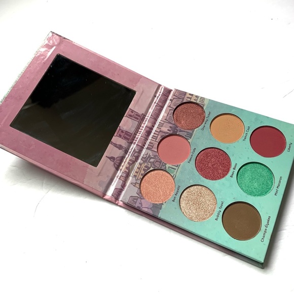 Mavie Take Me To Paris Eyeshadow Palette - Picture 2 of 6